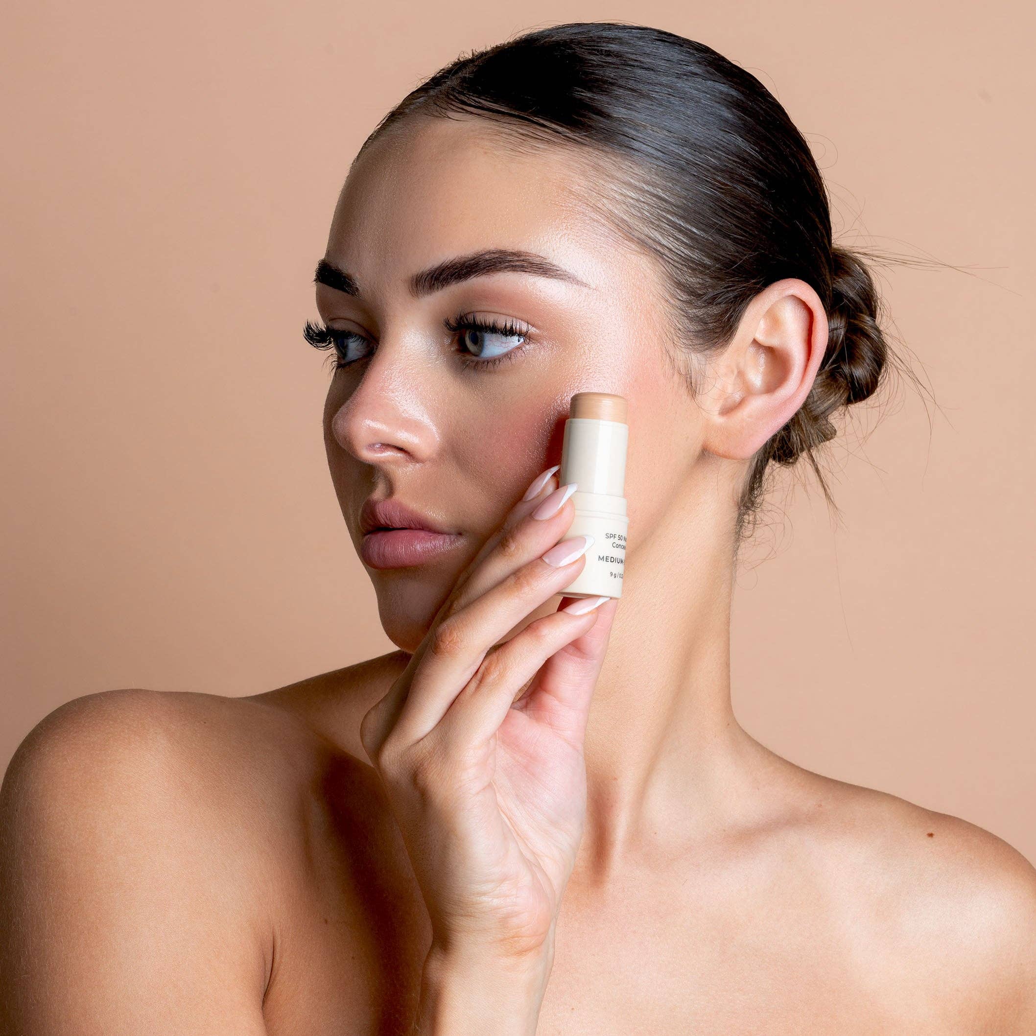 SPF 50 Natural Concealer: Light