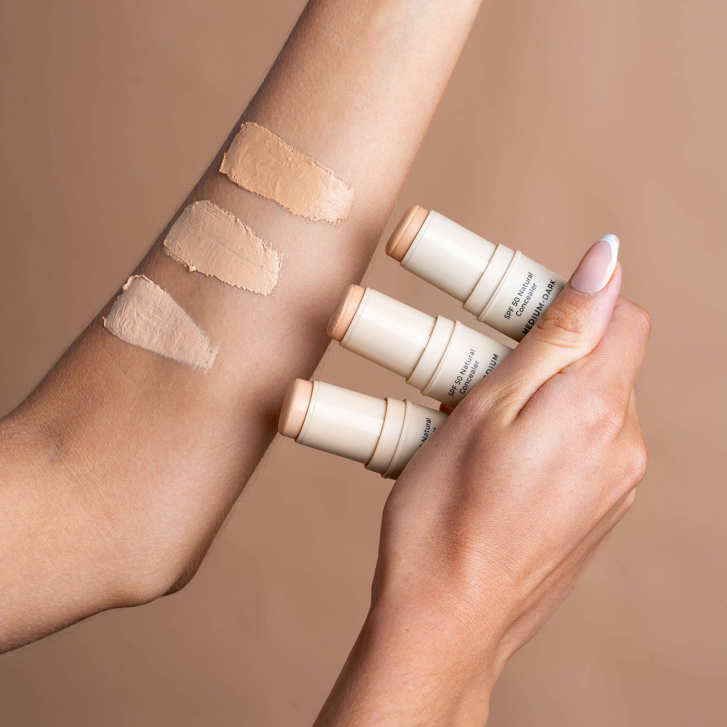 SPF 50 Natural Concealer: Light-Medium