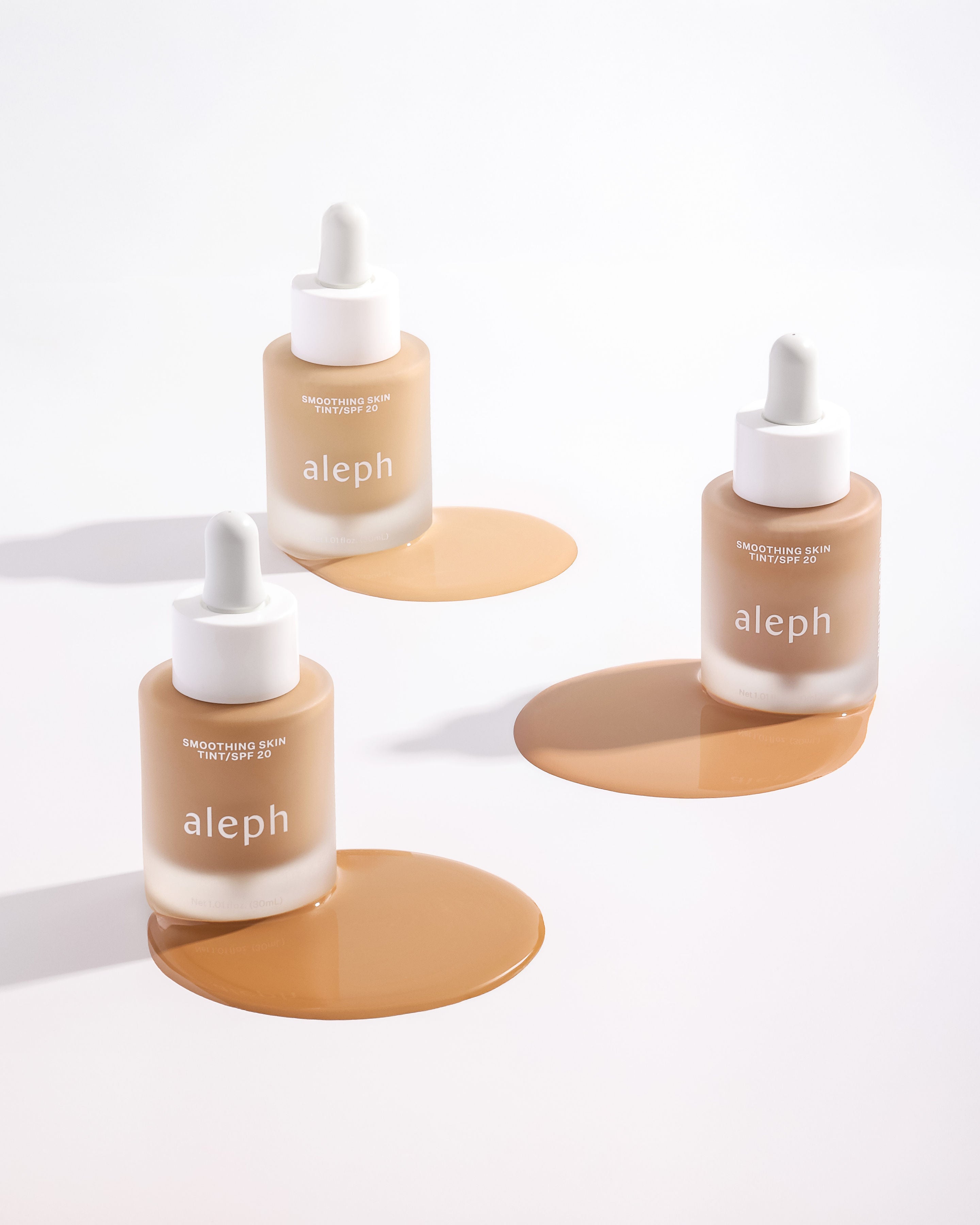 Smoothing Skin Tint/SPF20 Medium/Dark